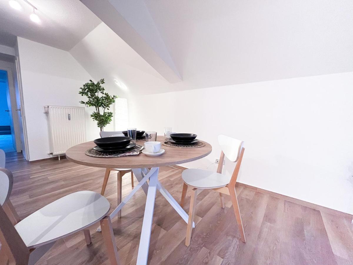 Free Wifi & Kaffee - Romantische 3 Zimmer Wohnung Bautzen Esterno foto