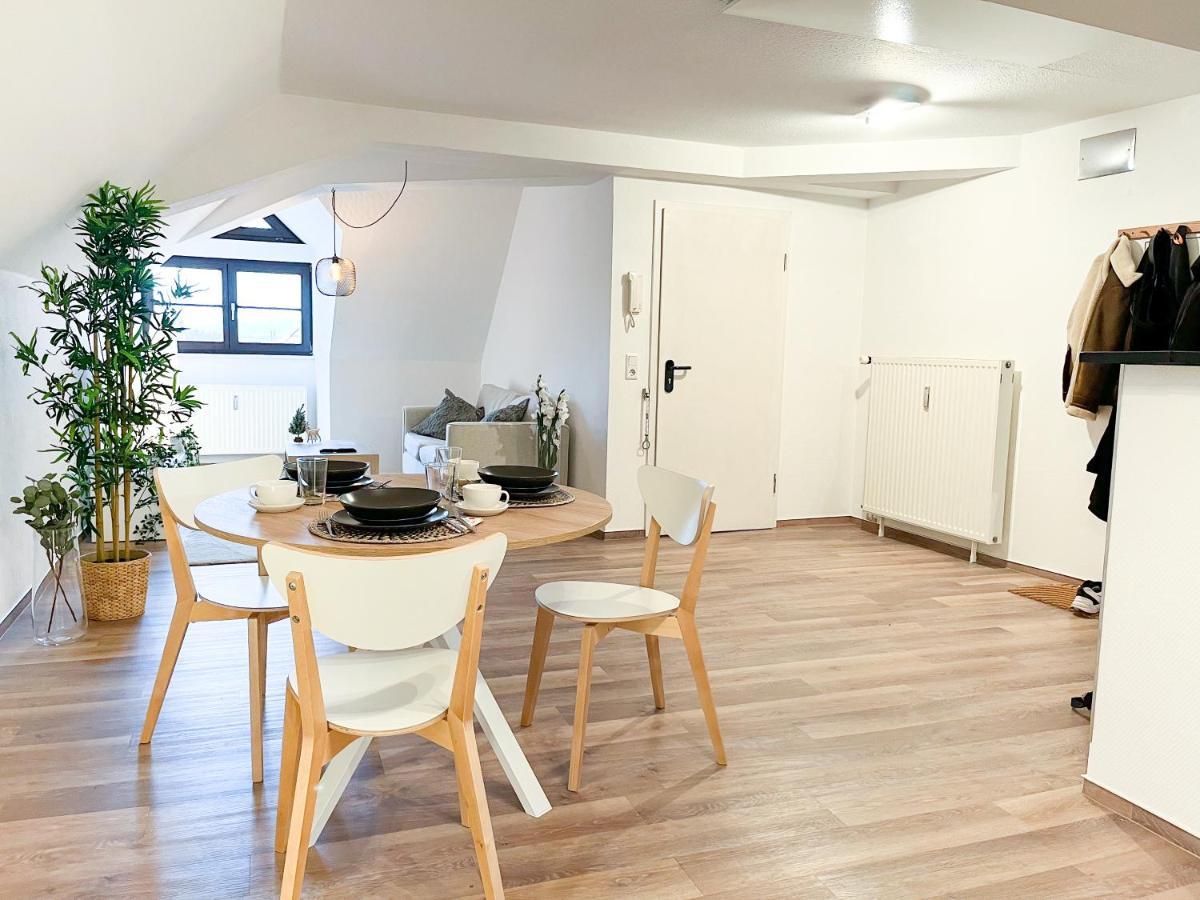 Free Wifi & Kaffee - Romantische 3 Zimmer Wohnung Bautzen Esterno foto